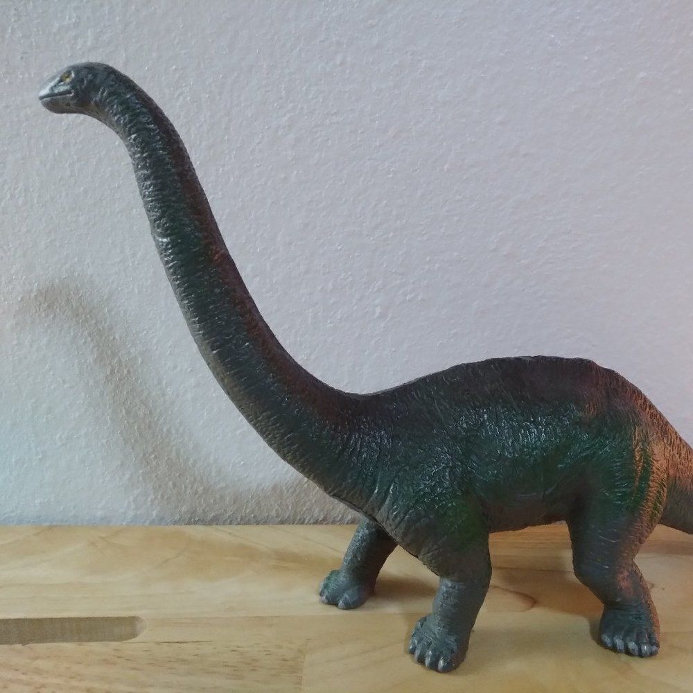 Vintage Diplodocus Plastic Dinosaur Toy Replica Model 1993 16"
